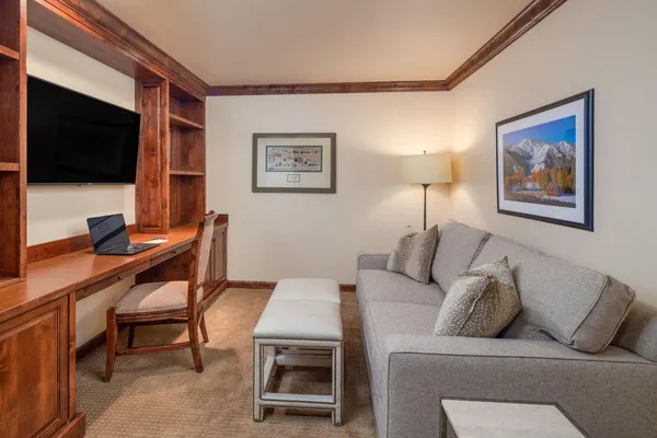 $230,000 | 680 Sun Valley Road, Unit D4, Ketchum, ID 83340