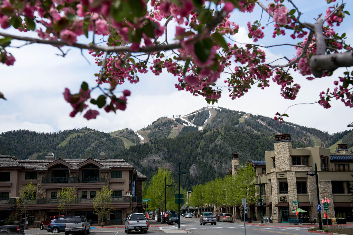 680 Sun Valley Road, Unit D4 Ketchum, ID 83340 - Photo 17 of 39 3-3