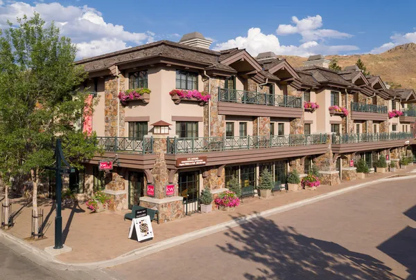 $230,000 | 680 Sun Valley Road, Unit D4, Ketchum, ID 83340