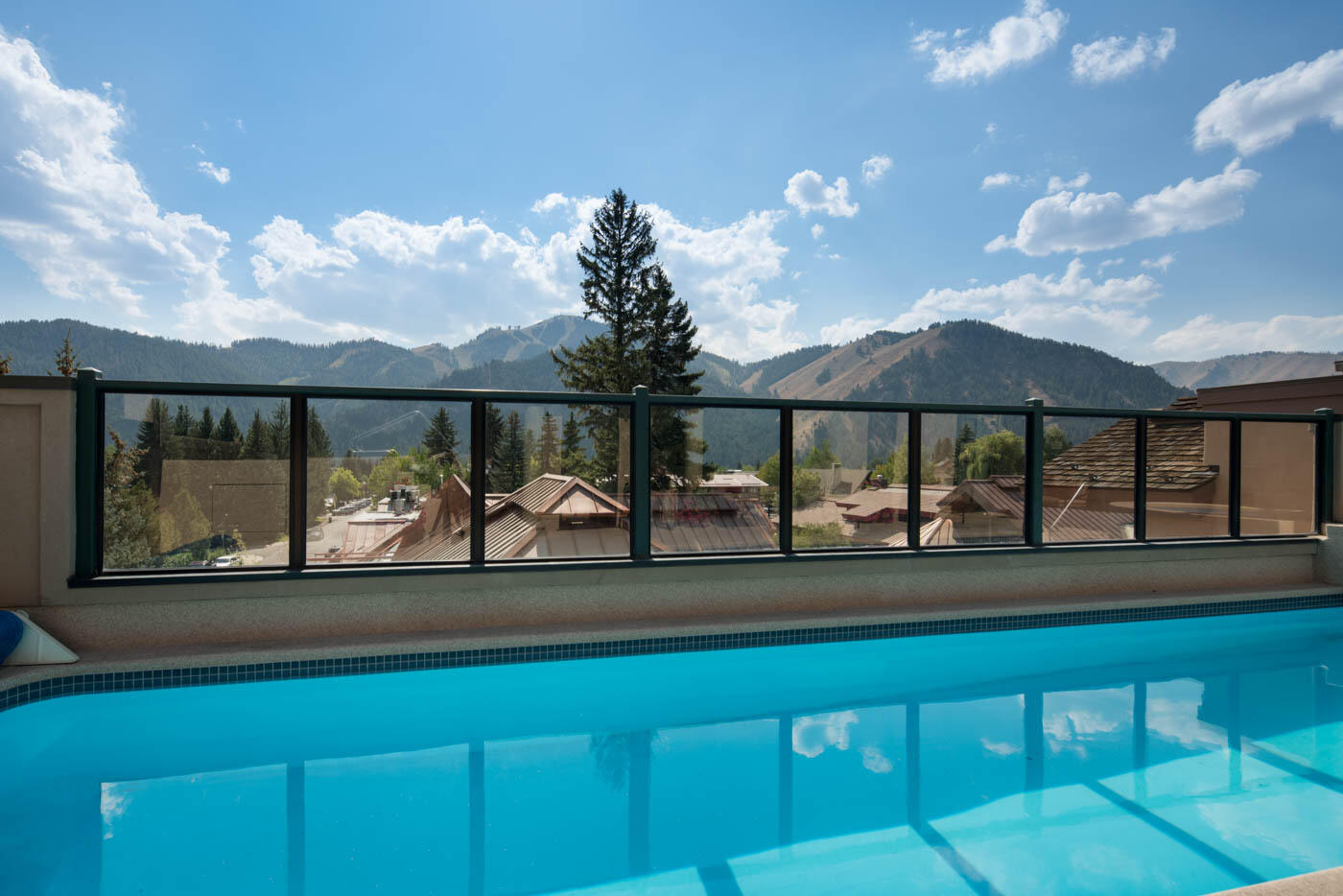 680 Sun Valley Road, Unit D4 Ketchum, ID 83340 - Photo 25 of 39 2-5