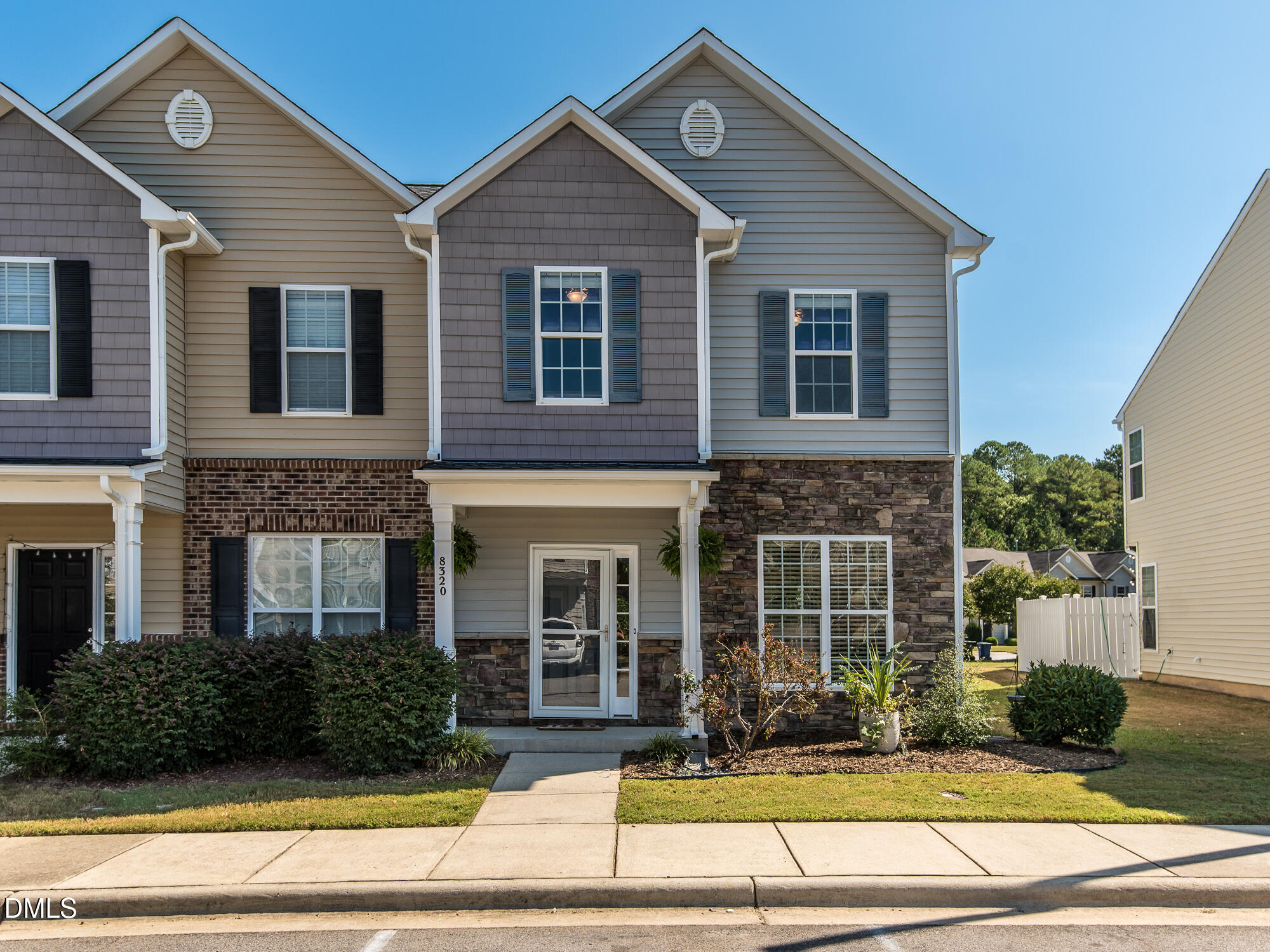 8320 Plano Court Raleigh, NC 27616 - Photo 1 of 37 InTrust_Realty_Lee_8320_Plano-4781