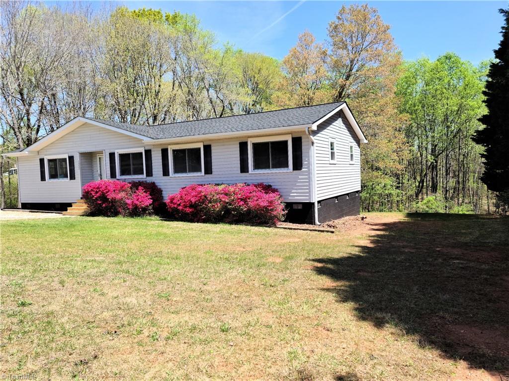 1332 Gentry Farm Road King, NC 27021 - Photo 19 of 24 Back of House