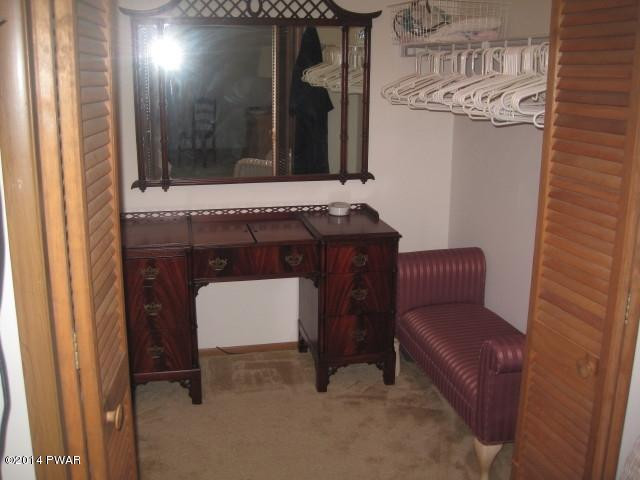 135 Tanager Road Lackawaxen, PA 18435 - Photo 24 of 49