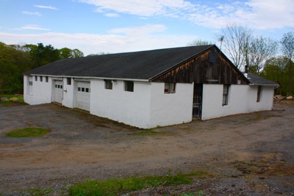 42 Summer Road Berlin, MA 01503 - Photo 4 of 17 Gallery Image 4