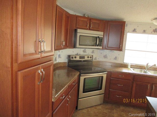414 Mount Pleasant Church Road Marion, NC 28752 - Photo 20 of 41 Gallery Image 20