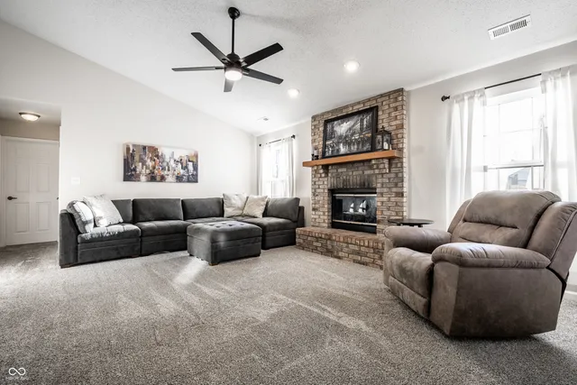 $309,900 | 12791 Longleaf Lane, Fishers, IN 46038