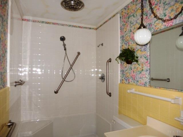 5610 Pine Forest Road McDavid, FL 32568 - Photo 15 of 29 Gallery Image 15