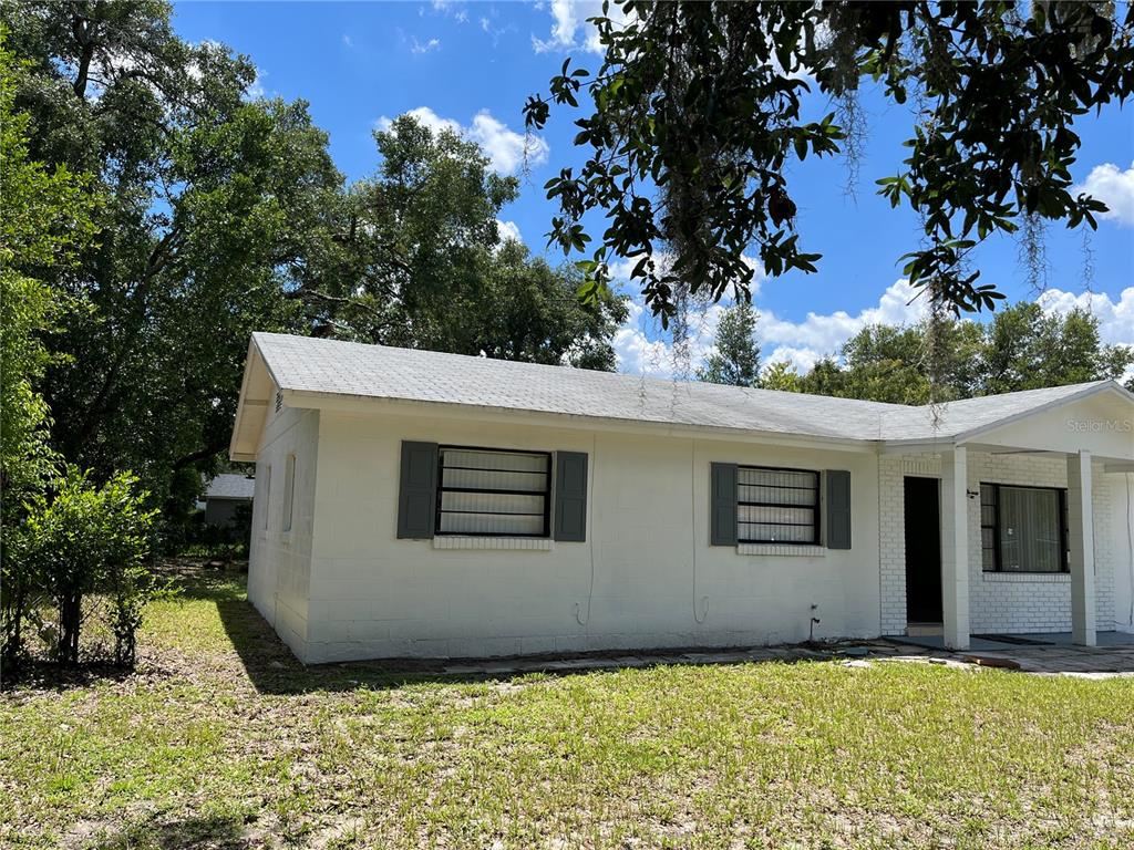 605 Plum Lane Altamonte Springs, FL 32701 - Photo 2 of 21