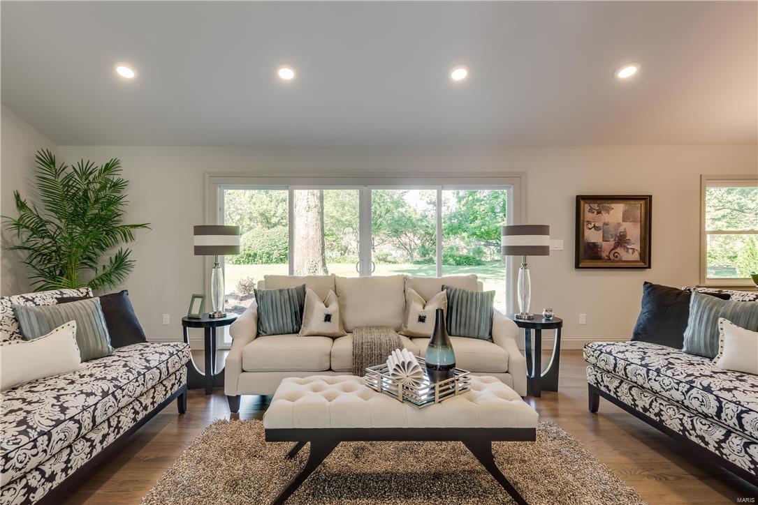 2963 Devondale Place Frontenac, MO 63131 - Photo 15 of 45