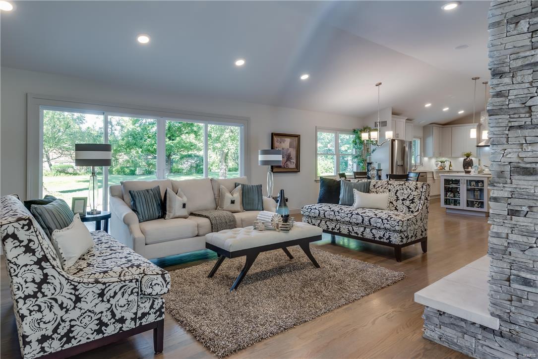 2963 Devondale Place Frontenac, MO 63131 - Photo 16 of 45