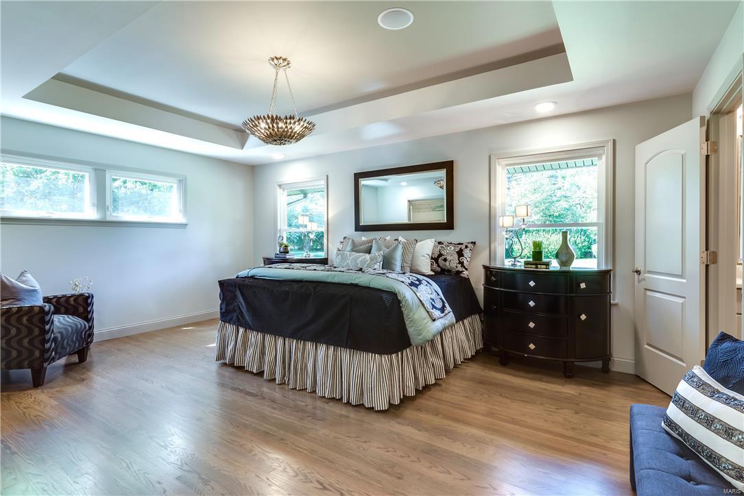 2963 Devondale Place Frontenac, MO 63131 - Photo 17 of 45