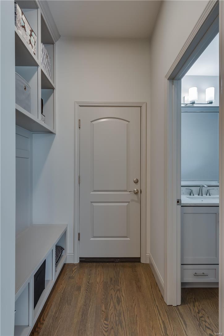 2963 Devondale Place Frontenac, MO 63131 - Photo 27 of 45