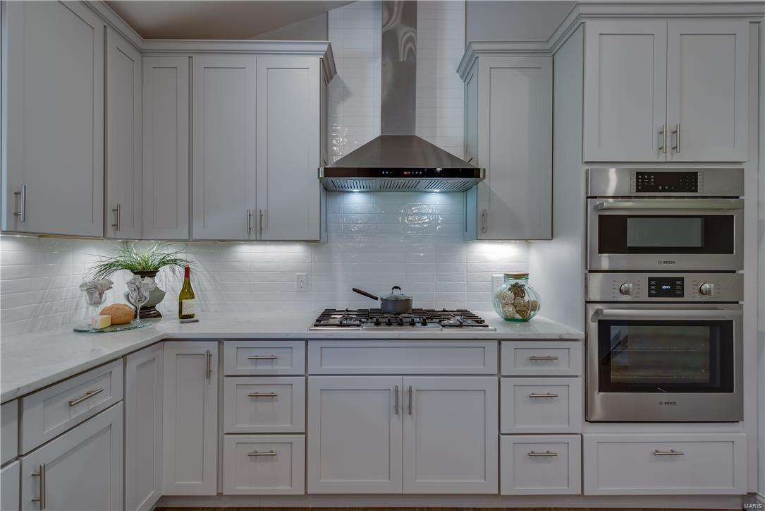 2963 Devondale Place Frontenac, MO 63131 - Photo 8 of 45