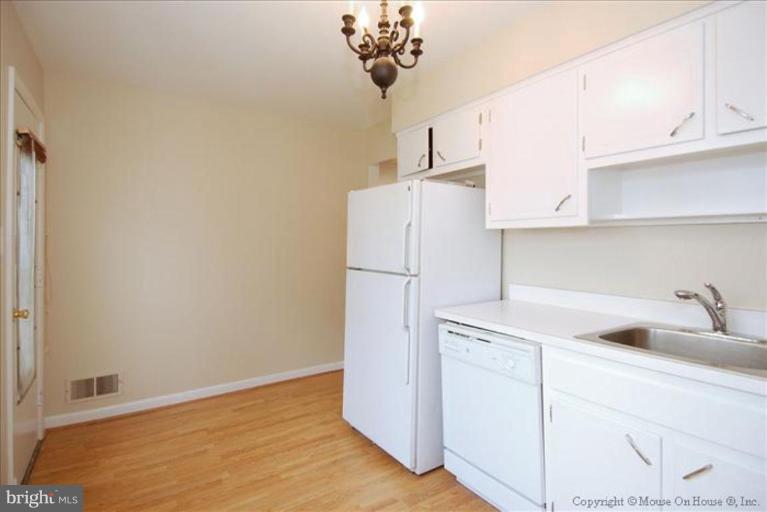 10024 Renfrew Road Silver Spring, MD 20901 - Photo 3 of 25 Kitchen #2