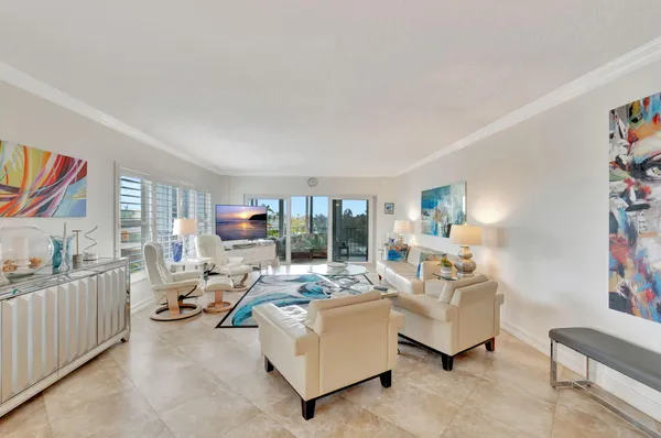 $899,900 | 220 Mac Farlane Drive, Unit S505, Delray Beach, FL 33483