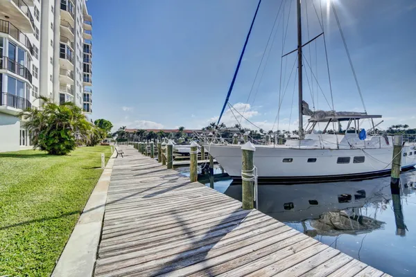 $899,900 | 220 Mac Farlane Drive, Unit S505, Delray Beach, FL 33483
