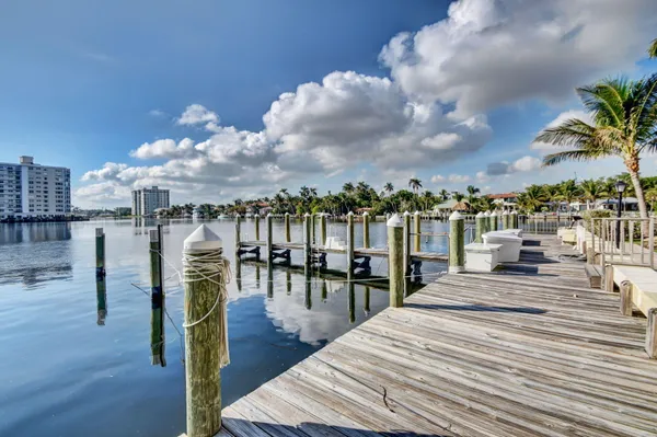 $899,900 | 220 Mac Farlane Drive, Unit S505, Delray Beach, FL 33483