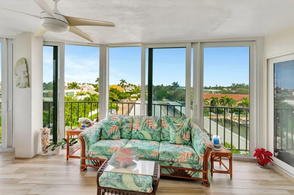 $899,900 | 220 Mac Farlane Drive, Unit S505, Delray Beach, FL 33483