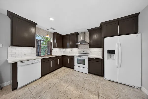 $1,950 | 7243 River Pines Drive, Cypress, TX 77433