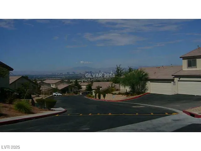 $1,665 | 2050 North Los Feliz Street, Unit 168, Las Vegas, NV 89156