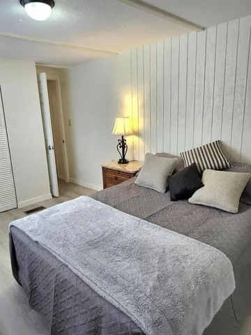 $169,000 | 6505 Kansas Street, Bradenton, FL 34207