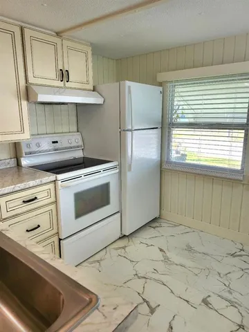 $169,000 | 6505 Kansas Street, Bradenton, FL 34207