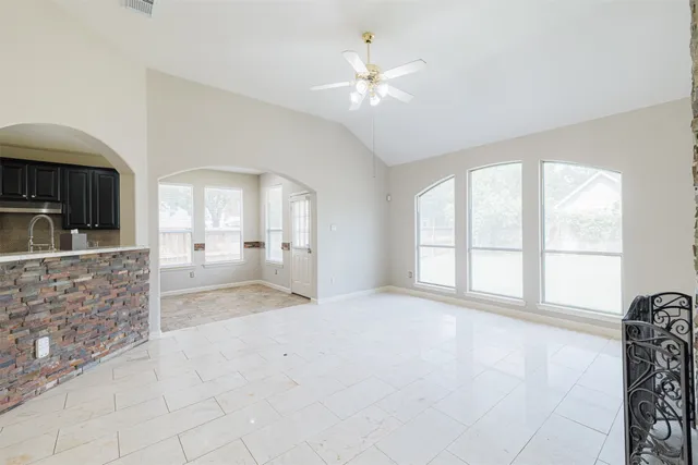 $2,800 | 20314 Nellie Gail Trail Lane, Katy, TX 77450