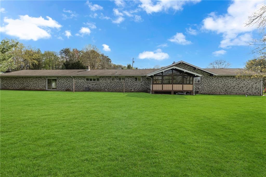 145 Oakhill Road Aliquippa, PA 15001 - Photo 5 of 23 a view of a garden