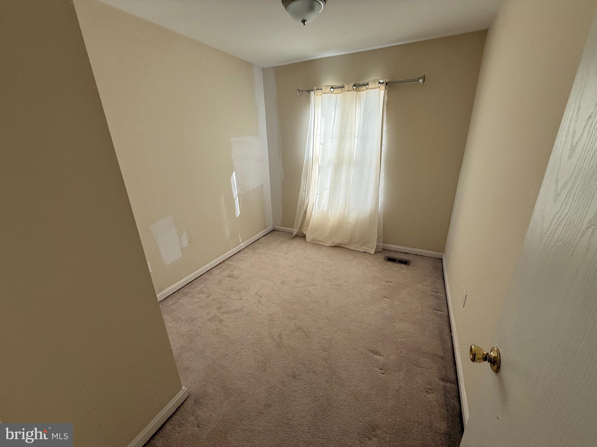 16 Hardwood Drive Rosedale, MD 21237 - Photo 11 of 17