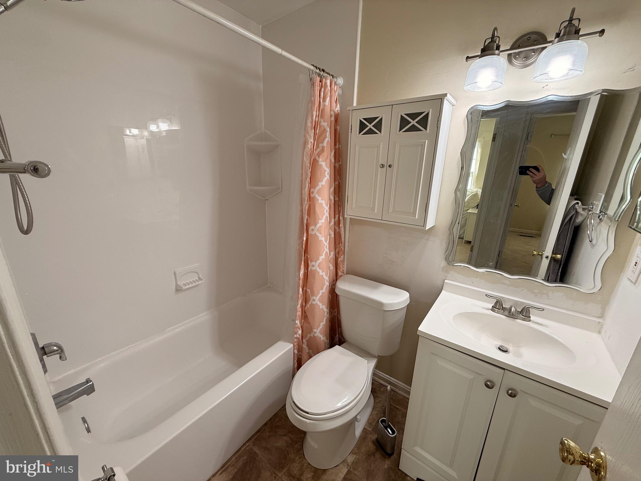 16 Hardwood Drive Rosedale, MD 21237 - Photo 8 of 17