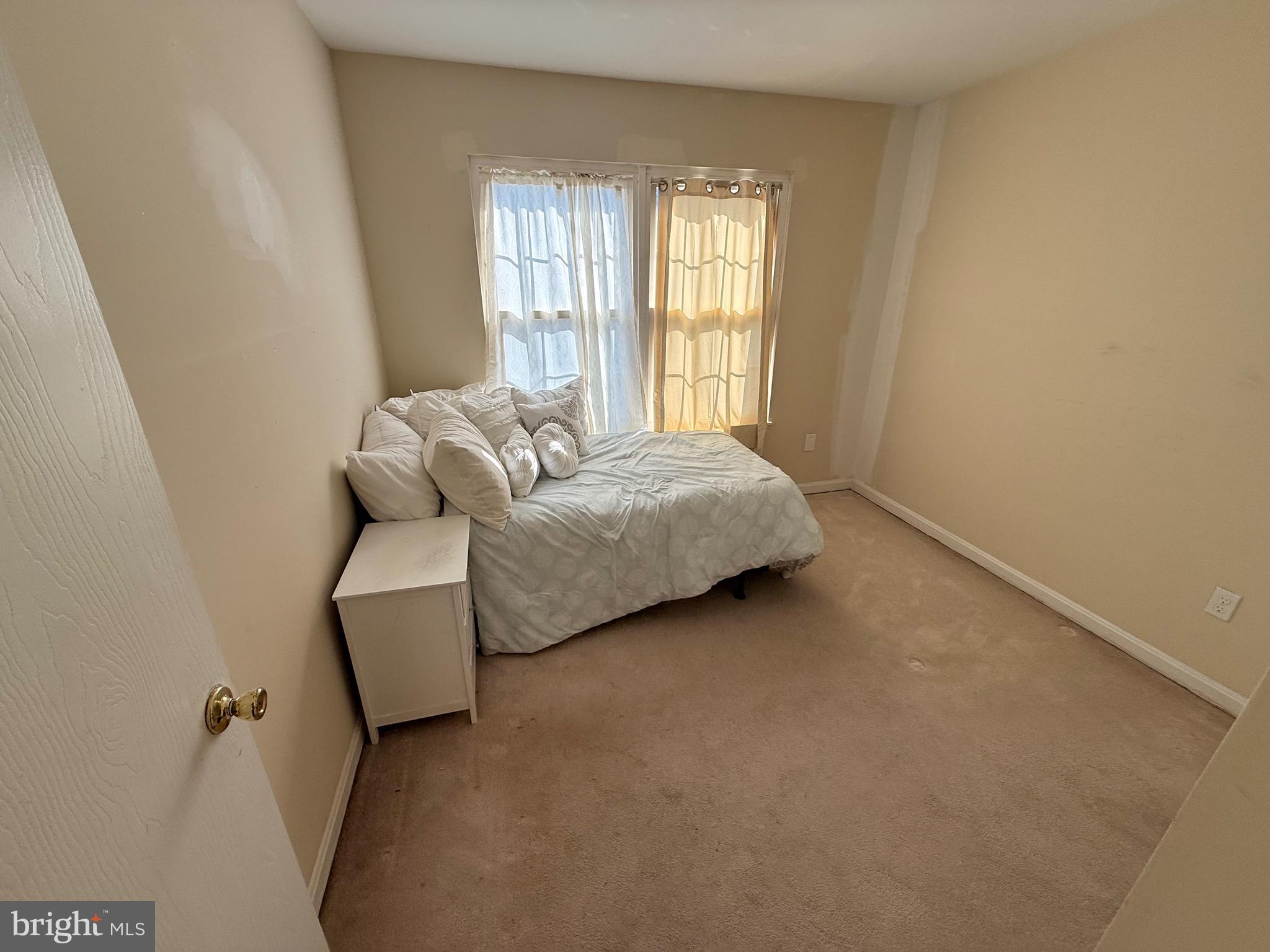 16 Hardwood Drive Rosedale, MD 21237 - Photo 9 of 17