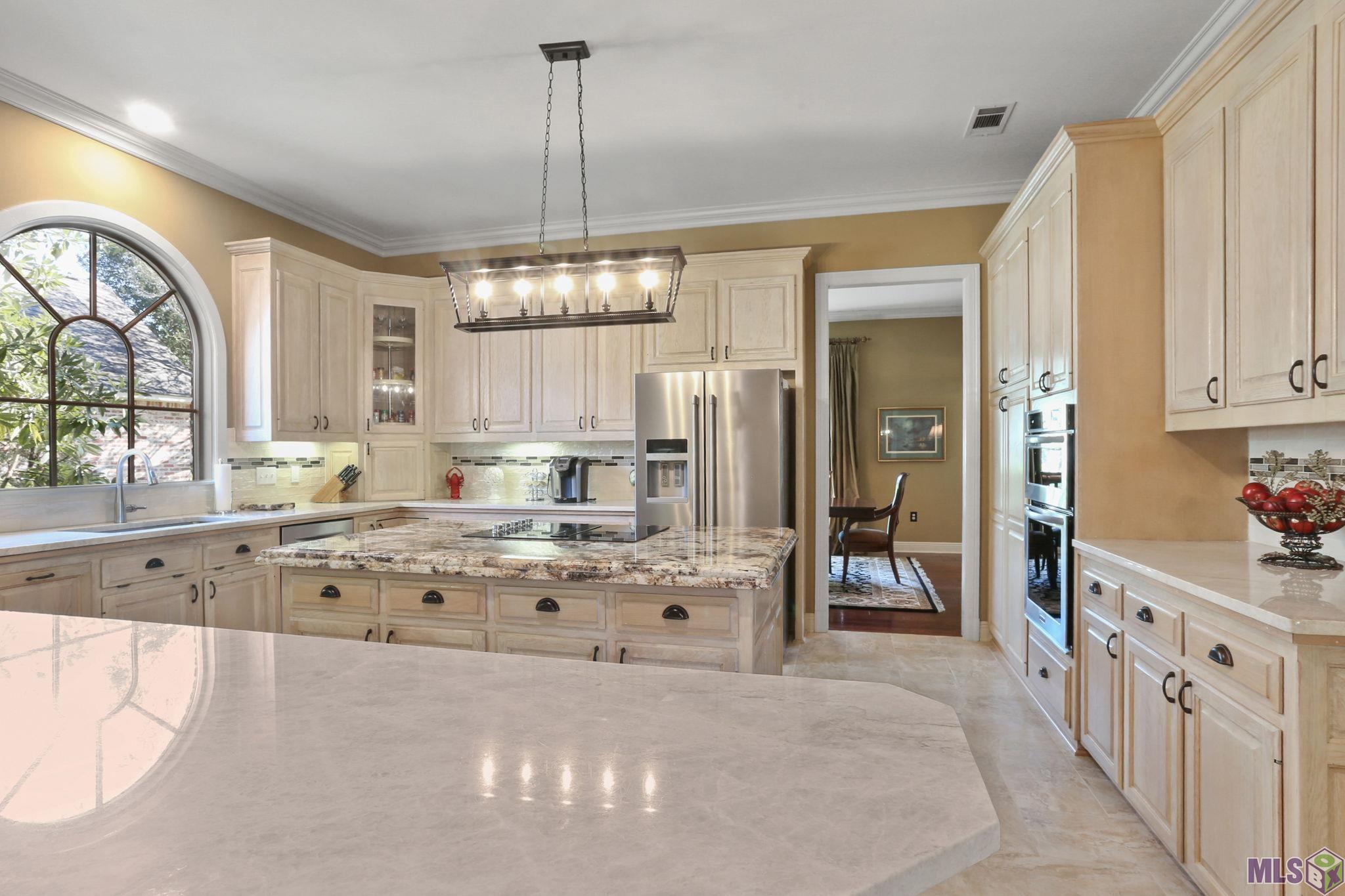 17541 Crossing Boulevard Baton Rouge, LA 70810 - Photo 5 of 18