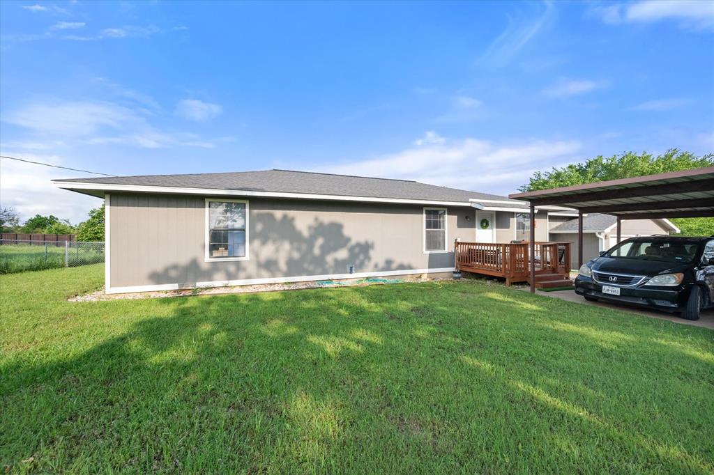 5184 Teague Road Fort Worth, TX 76140 - Photo 5 of 34