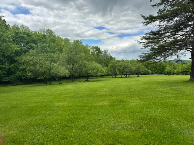 $619,900 | 1083-1101 N Road, Ripley, ME 04930