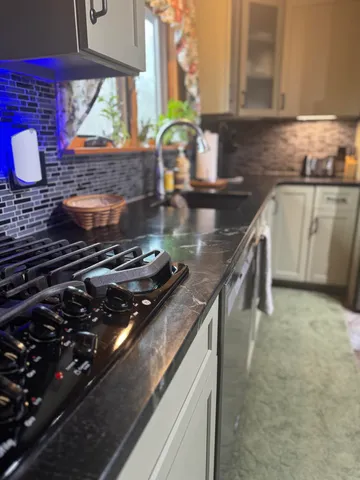 $619,900 | 1083-1101 N Road, Ripley, ME 04930