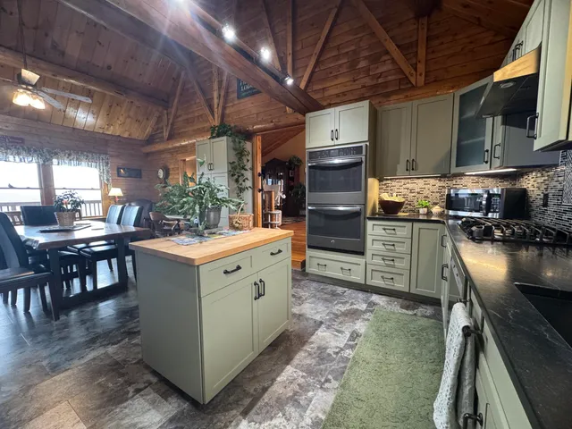 $619,900 | 1083-1101 N Road, Ripley, ME 04930