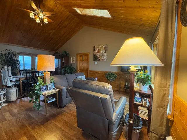 $619,900 | 1083-1101 N Road, Ripley, ME 04930