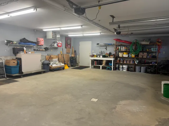 $619,900 | 1083-1101 N Road, Ripley, ME 04930