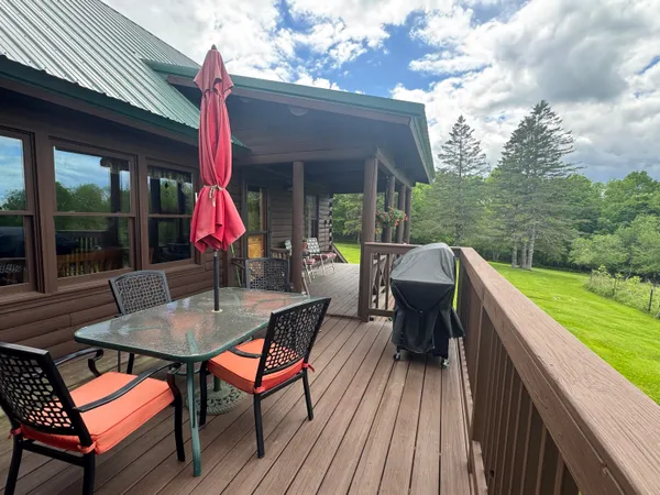 $619,900 | 1083-1101 N Road, Ripley, ME 04930