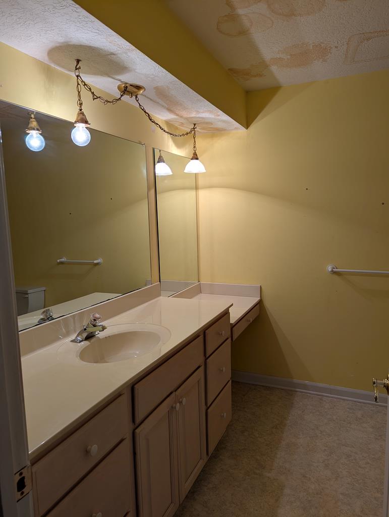 283 Deaver Cove Road Blairsville, GA 30512 - Photo 26 of 27 Terrace Level Bedroom Two