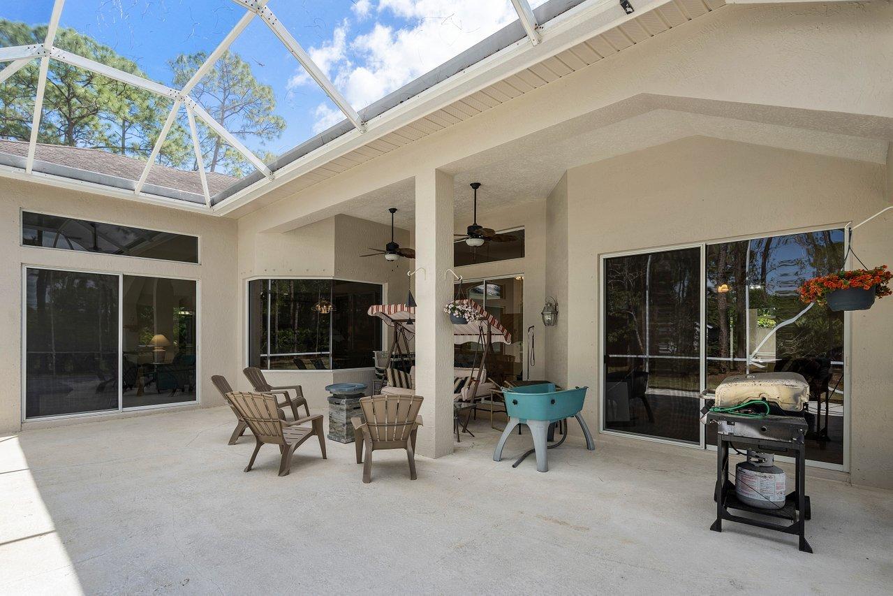 12197 154th Road North Jupiter, FL 33478 - Photo 10 of 53 026-12197154thRoadNorth-Jupiter-FL-33478