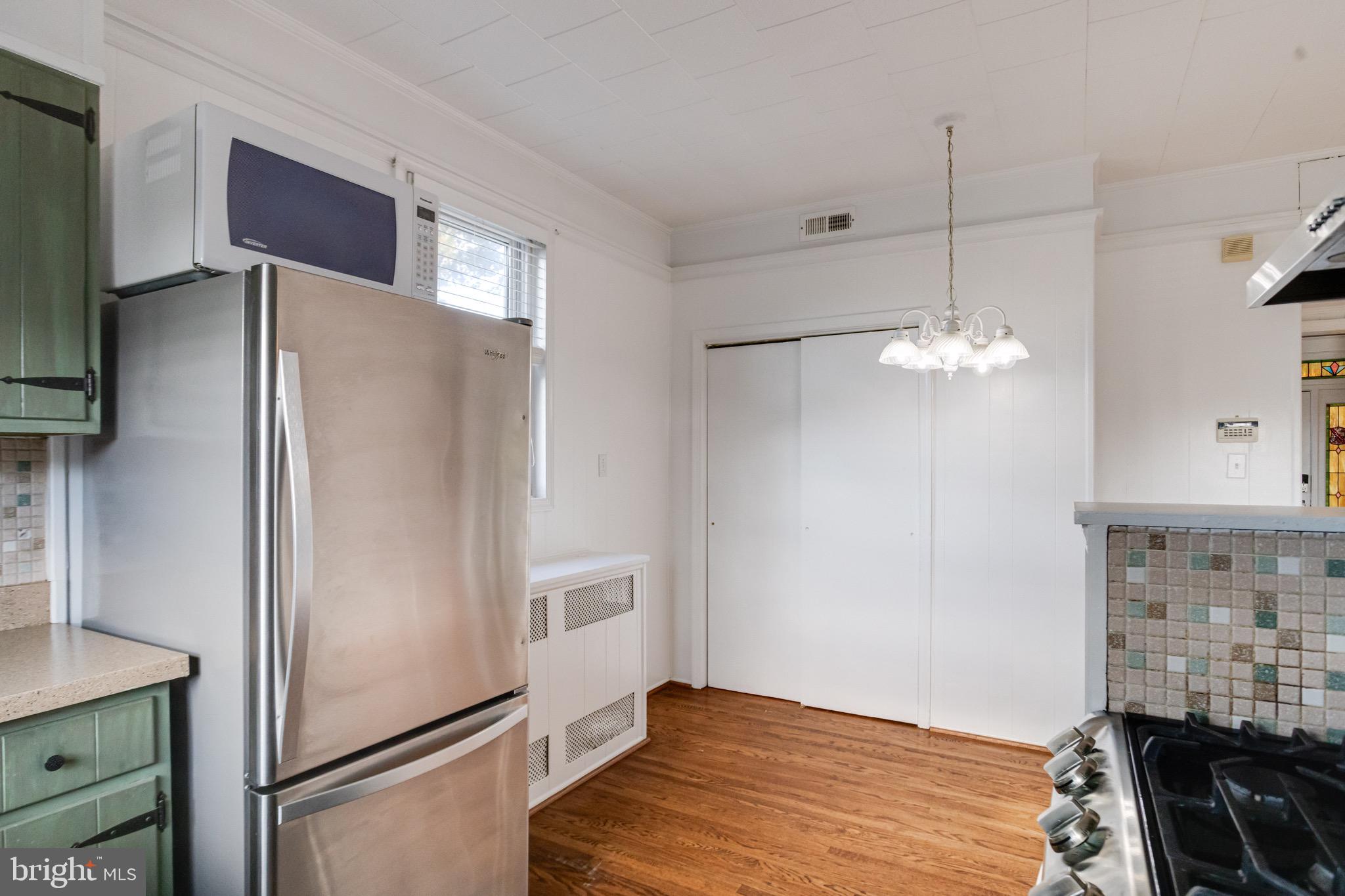 1329 Pine Grove Avenue Rosedale, MD 21237 - Photo 30 of 107