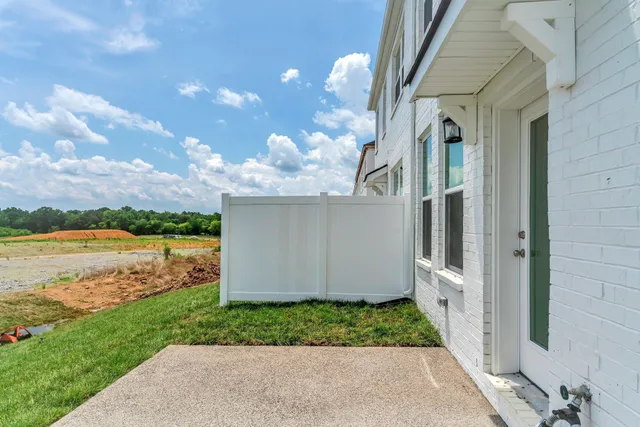 $399,990 | 618 Clb Vw Way, Mount Juliet, TN 37122