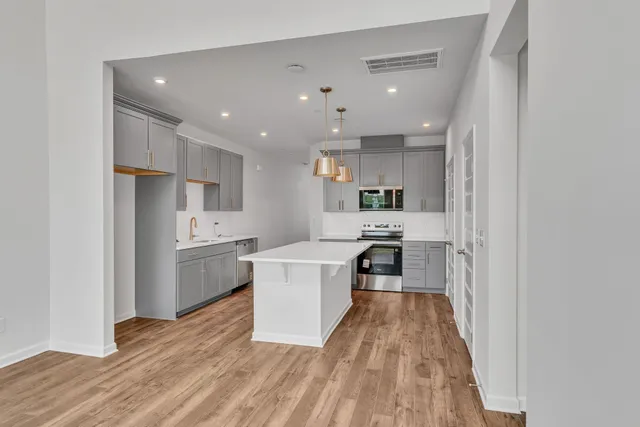 $399,990 | 618 Clb Vw Way, Mount Juliet, TN 37122