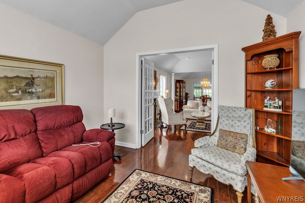 63 Sutherland Court Clarence, NY 14221 - Photo 14 of 40