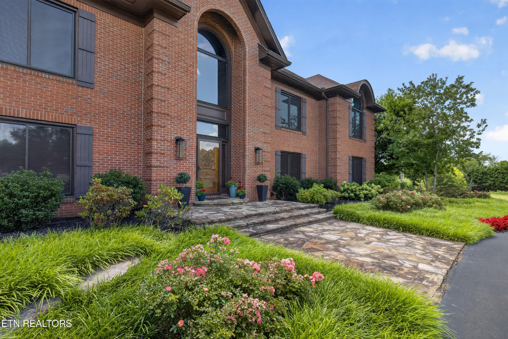 1329 West Hunt Road Maryville, TN 37801 - Photo 4 of 57 Gallery Image 4