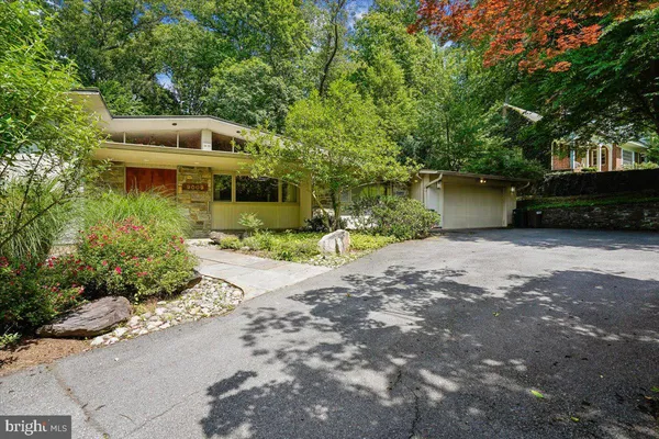 $1,300,000 | 9009 Charred Oak Drive, Bethesda, MD 20817