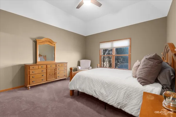 $400,000 | 574 Sudbury Circle, Oswego, IL 60543