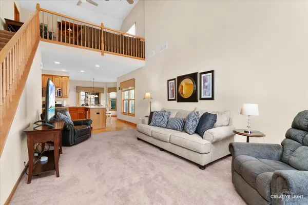 $400,000 | 574 Sudbury Circle, Oswego, IL 60543