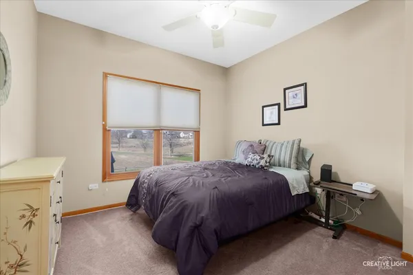 $400,000 | 574 Sudbury Circle, Oswego, IL 60543